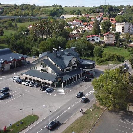 Hotel Laktaši Екстериор снимка