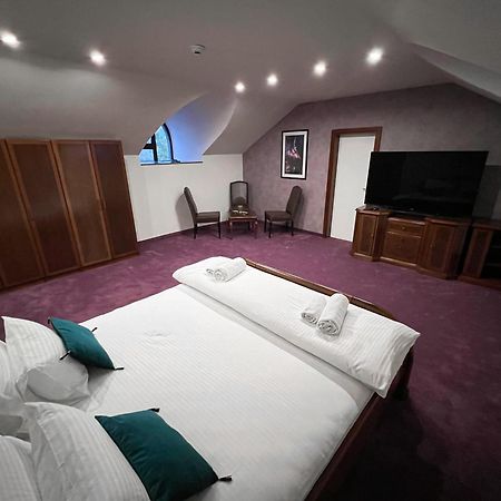 Hotel Laktaši Екстериор снимка