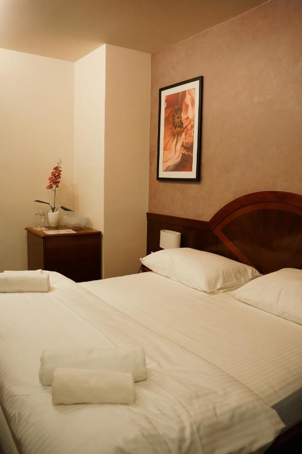 Hotel Laktaši Екстериор снимка