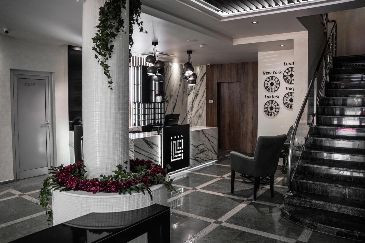 Hotel Laktaši Екстериор снимка
