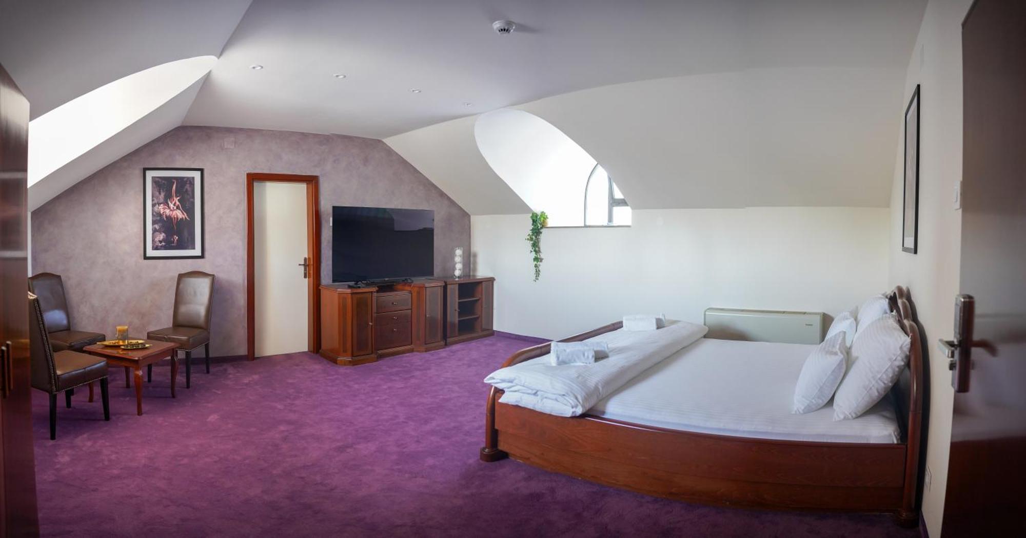 Hotel Laktaši Екстериор снимка