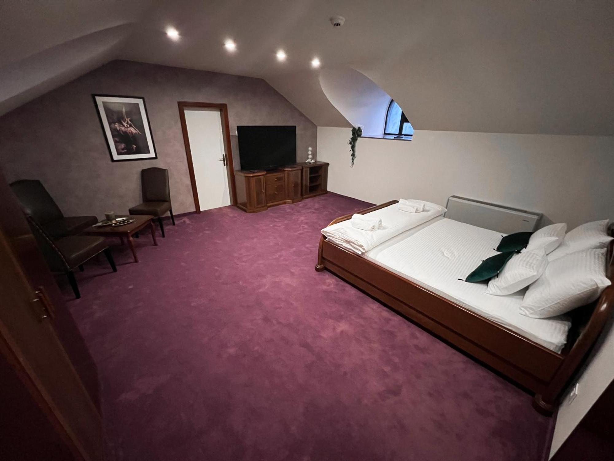 Hotel Laktaši Екстериор снимка