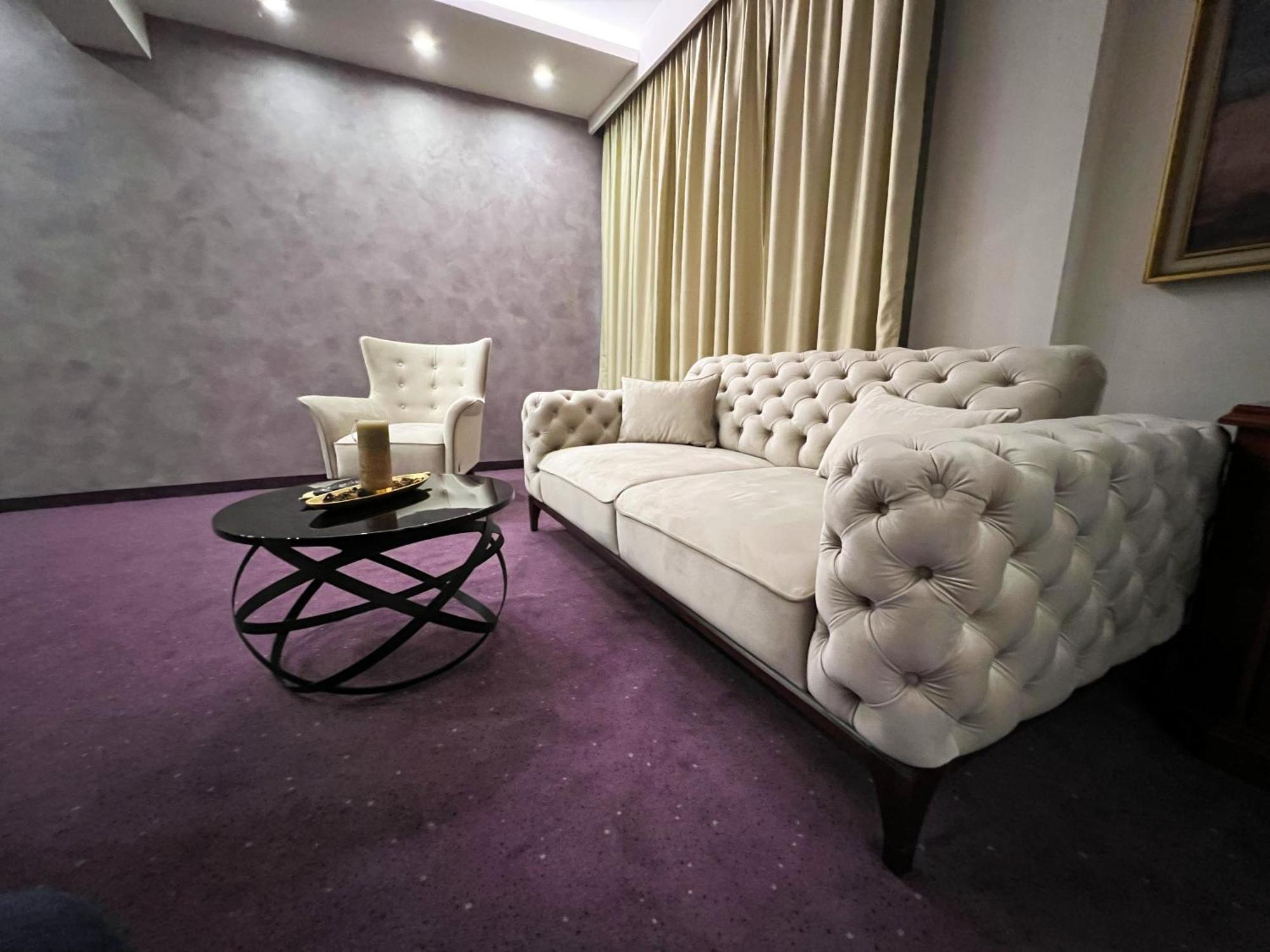 Hotel Laktaši Екстериор снимка